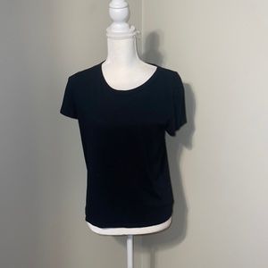 Black t shirt